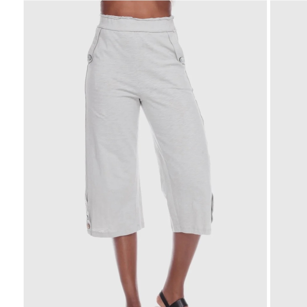 COPY - Neon Buddha Bolivia Capris XL